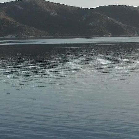 Wavedance Accommodation Саламис Екстериор снимка