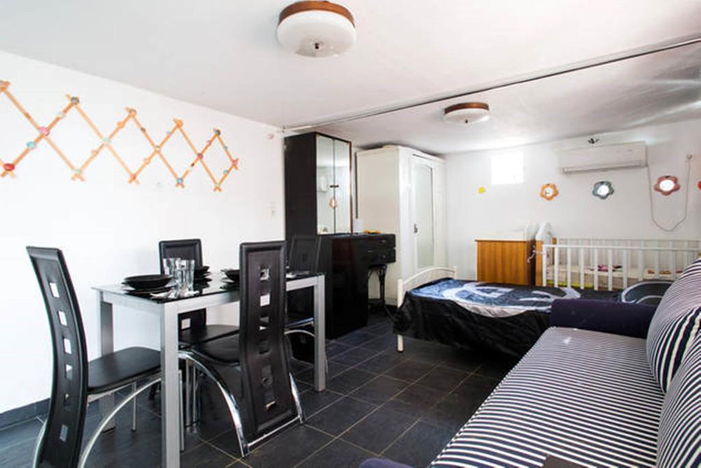 Wavedance Accommodation Саламис Екстериор снимка