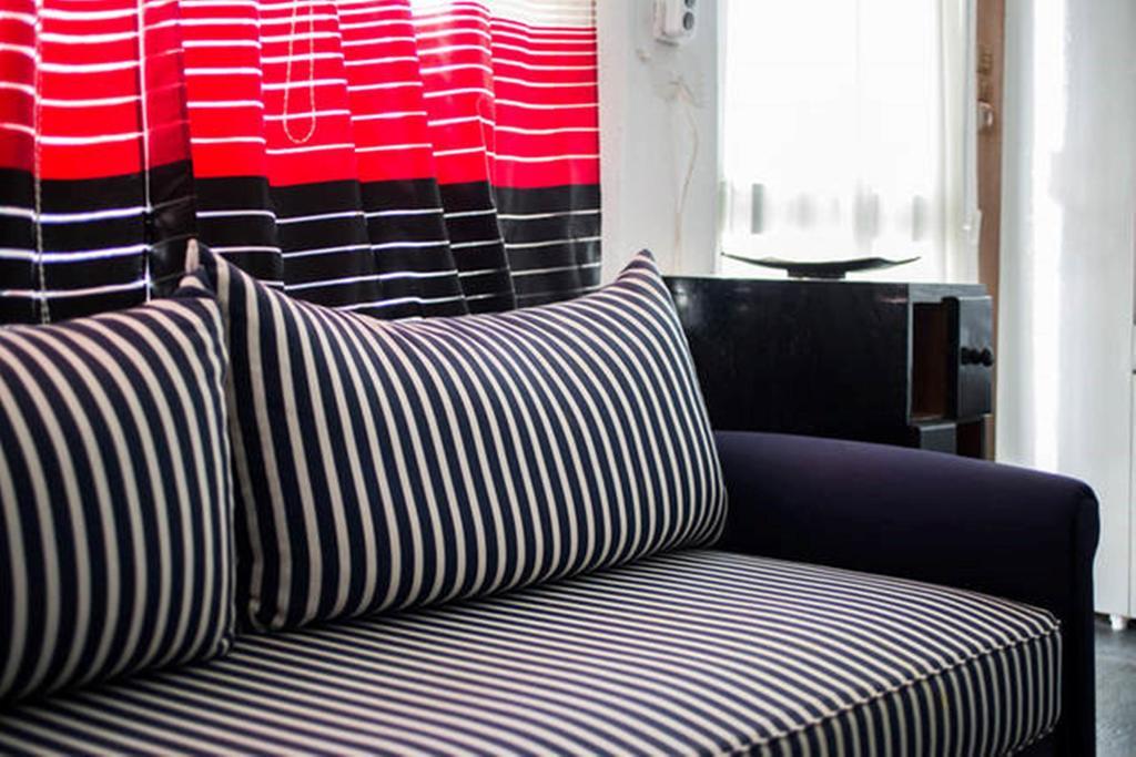 Wavedance Accommodation Саламис Екстериор снимка