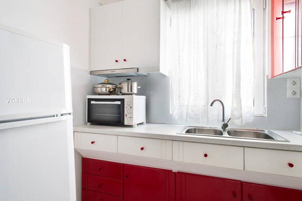 Wavedance Accommodation Саламис Екстериор снимка