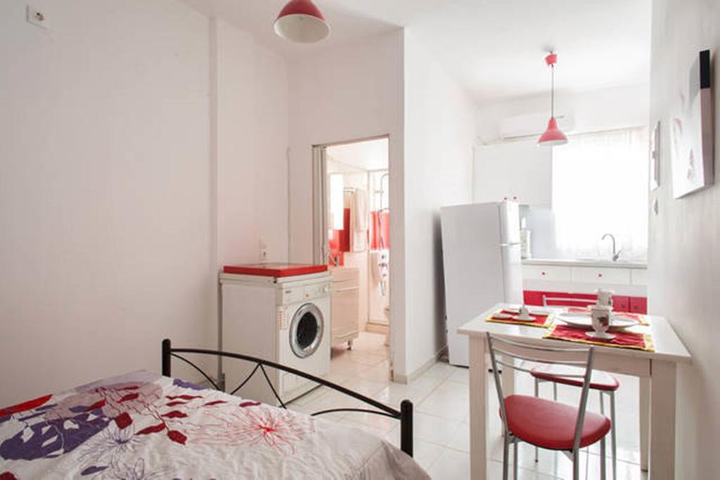 Wavedance Accommodation Саламис Екстериор снимка