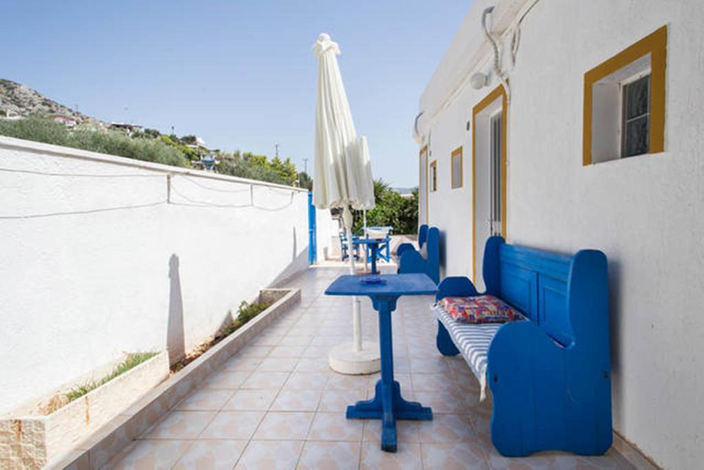 Wavedance Accommodation Саламис Екстериор снимка