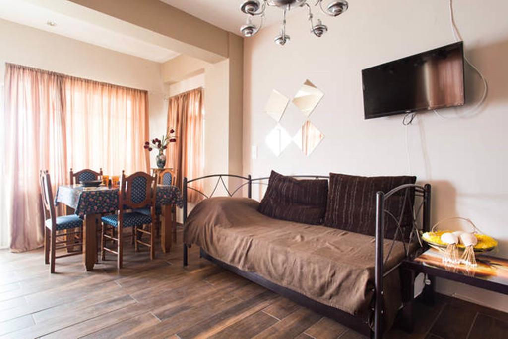 Wavedance Accommodation Саламис Екстериор снимка